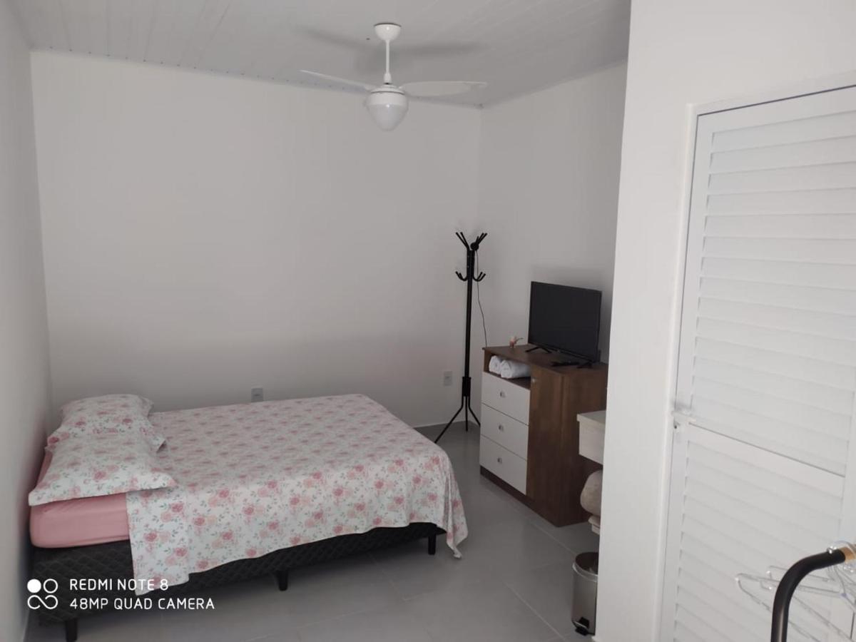 Pousada Casa Verde - Quartos Individuais - Smart Tv 32 - E Banheiro Privativo Daire Itajaí Dış mekan fotoğraf