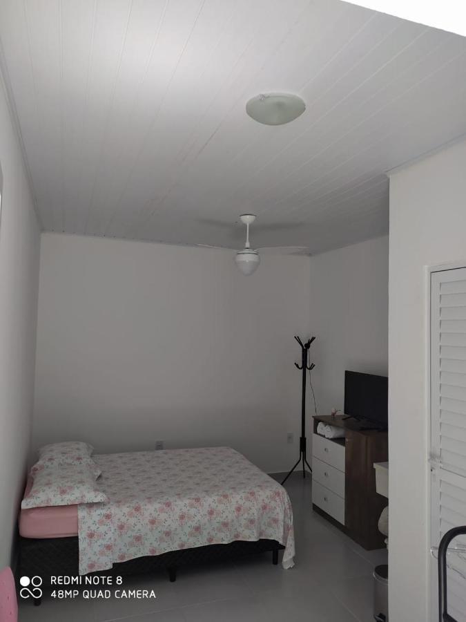 Pousada Casa Verde - Quartos Individuais - Smart Tv 32 - E Banheiro Privativo Daire Itajaí Dış mekan fotoğraf