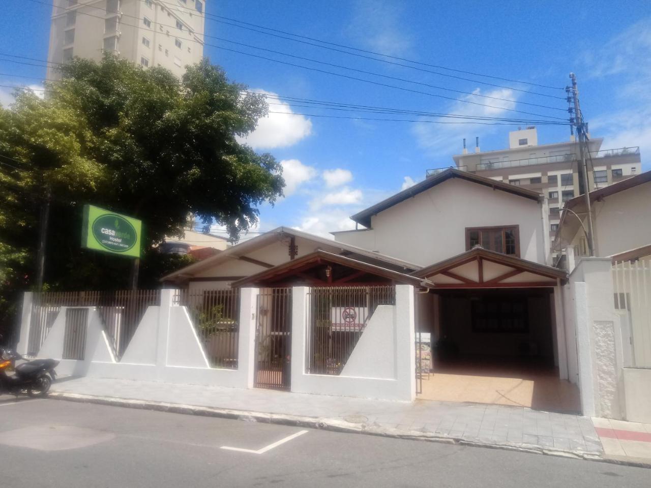 Pousada Casa Verde - Quartos Individuais - Smart Tv 32 - E Banheiro Privativo Daire Itajaí Dış mekan fotoğraf