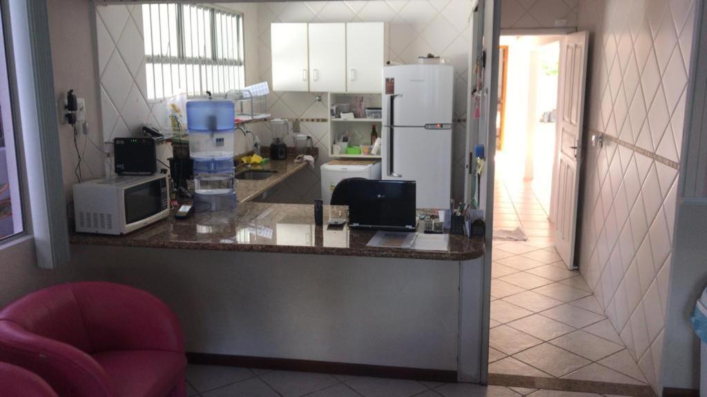 Pousada Casa Verde - Quartos Individuais - Smart Tv 32 - E Banheiro Privativo Daire Itajaí Dış mekan fotoğraf